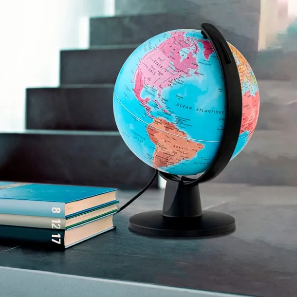 Globe lumineux USB de Nature & Découvertes